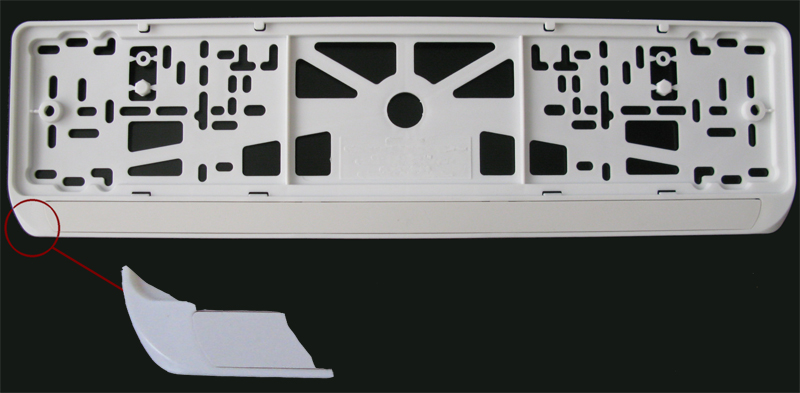 Рамка номерного знака  белая