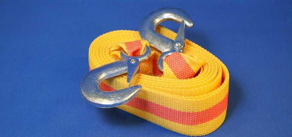 Трос лента 3тонны 5метров с крюками